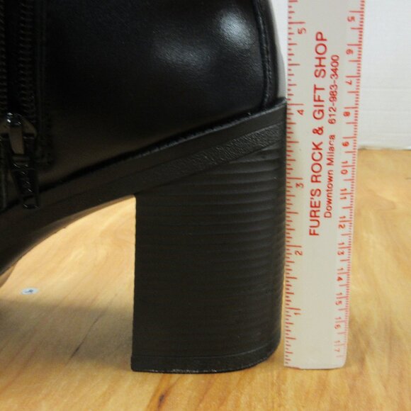 HOUSE OF HARLOW 1960 Hawthorne Black Leather Ankle Boot Size 9 Platform Bootie - Picture 13 of 16